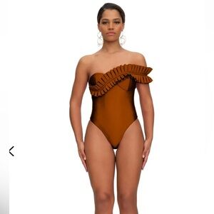 ANDREA IYAMAH One Piece